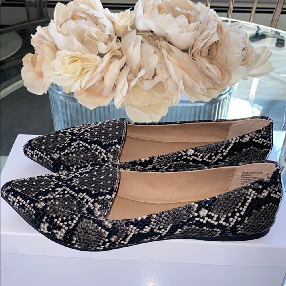 Steve Madden Snake Print Flats